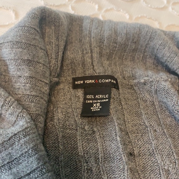 Cardigan - Picture 4 of 5